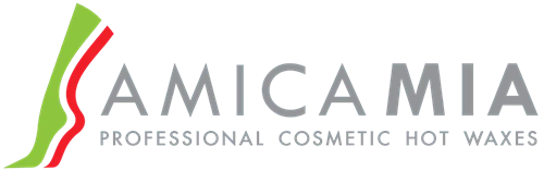 WooCommerce website development for AmicaMiaShop by Flori Myrta, featuring a clean, responsive, and secure checkout design.